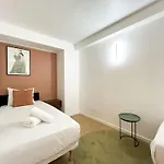 Apartman Urban Flat 194 - Cosy 3 Bedroom Opera Grands Boulevards