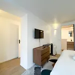 Urban Flat 194 - Cosy 3 Bedroom Opera Grands Boulevards Párizs