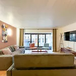 Apartman Urban Flat 194 - Cosy 3 Bedroom Opera Grands Boulevards