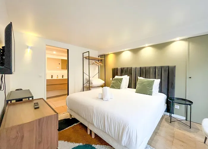 Urban Flat 194 - Cosy 3 Bedroom Opera Grands Boulevards