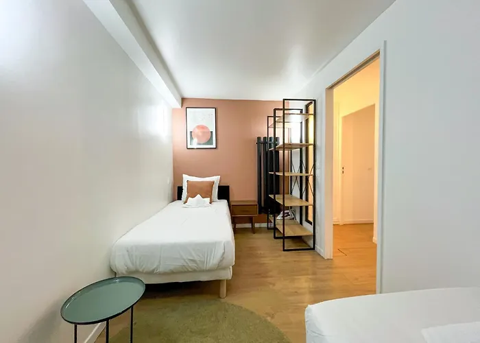 Urban Flat 194 - Cosy 3 Bedroom Opera Grands Boulevards *